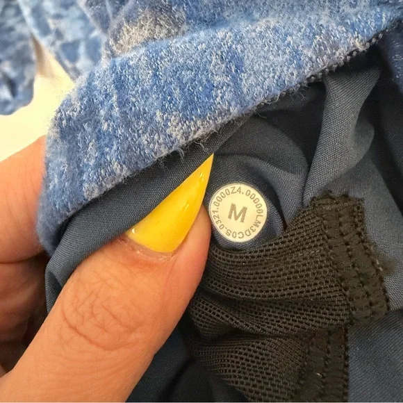 Lululemon men’s Surge Warm Full zip Running Fleece Jacket size medium running - Picture 11 of 11